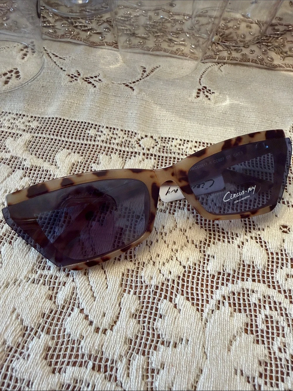 Circus NY Sam Edelman Tortoiseshell Cat Eye Sunglasses Smoke Gradient Lenses NWT